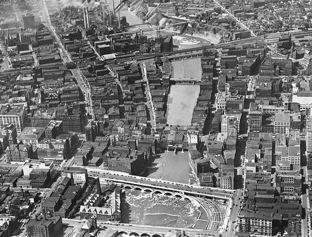 Aerial view of the Main Street bridge. 1929. [IMAGE: Rochester Municipal Archives]