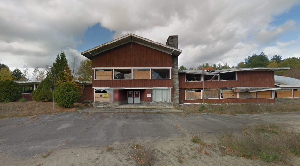 An abandoned restaurant in North Hudson, NY. [IMAGE: Google Street View]