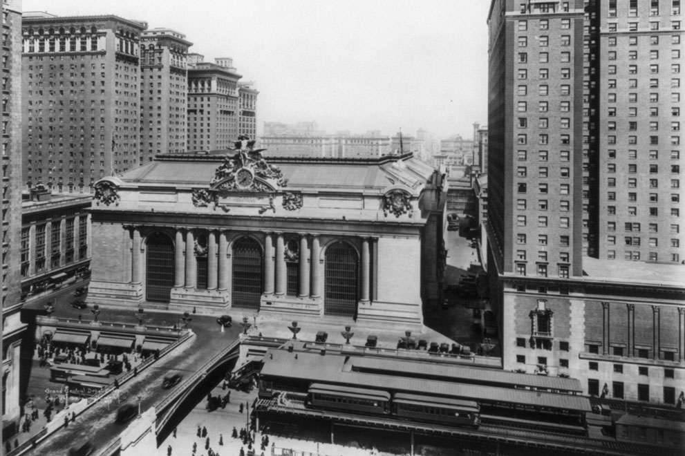 Grand Central Terminal, at Vanderbilt Ave and 42nd St., ca 1919. [IMAGE: Library of Congress]
