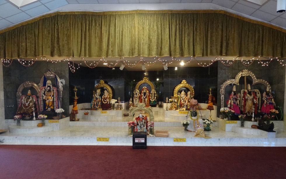 Hindu Temple of Rochester, Pittsford, NY. [IMAGE: www.exploringtheburnedoverdistrict.wordpress.com]