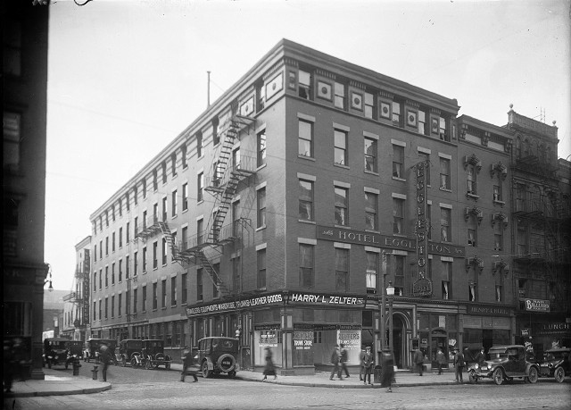 Hotel Eggleston in 1924. Offices of James Vick's Sons seed company can be seen around the corner on Stone Street. [PHOTO: Albert R. Stone]