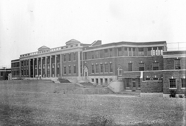 Monroe County Tuberculosis Sanatorium, Children's Building. To be demolished. [PHOTO: Albert R. Stone, 1911.]