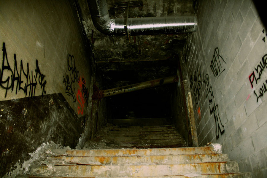 Rochester subway tunnel. [PHOTO: Lizz Comstock]