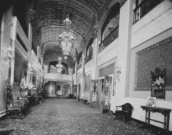 Main Lobby. 1940. [PHOTO: Ossie Wieggel / George Eastman House]