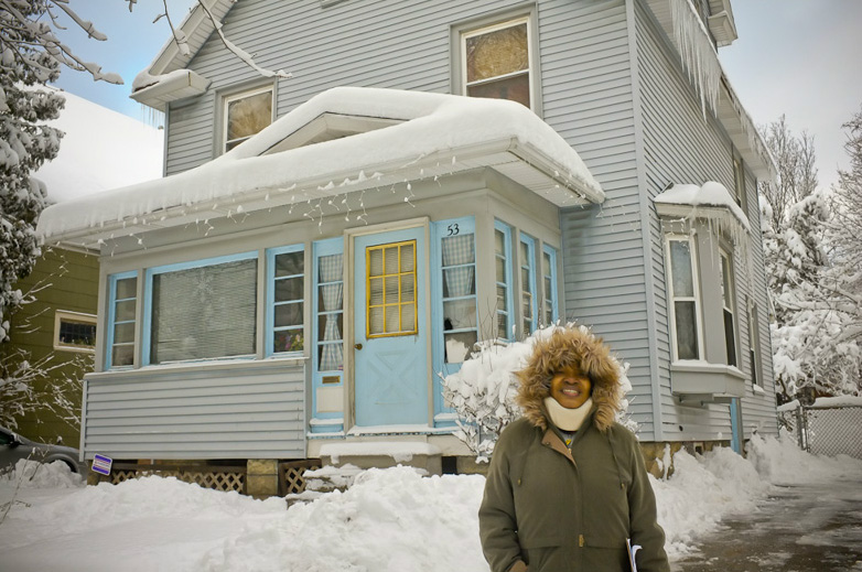 Mary Smith is fighting to keep her home of 30 years. [PHOTO: Julie Gelfand]