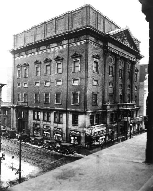 The Masonic Temple at Clinton Avenue and Mortimer Street. The RKO Palace Theater can be seen next to it. [IMAGE: Rochester Public Library]