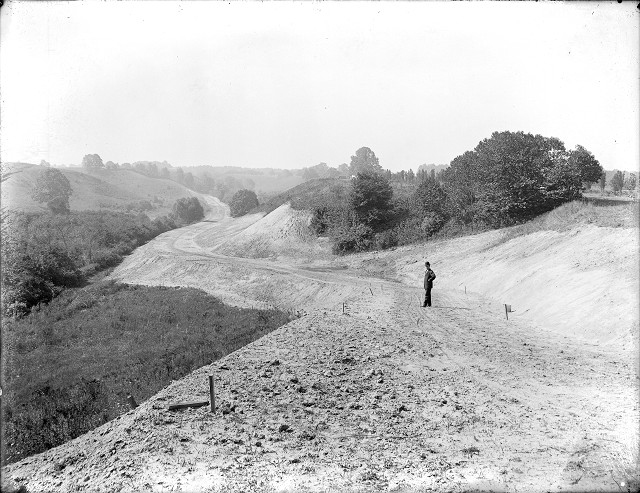 Construction of Durand-Eastman Park, c.1909. [PHOTO: Albert R. Stone]