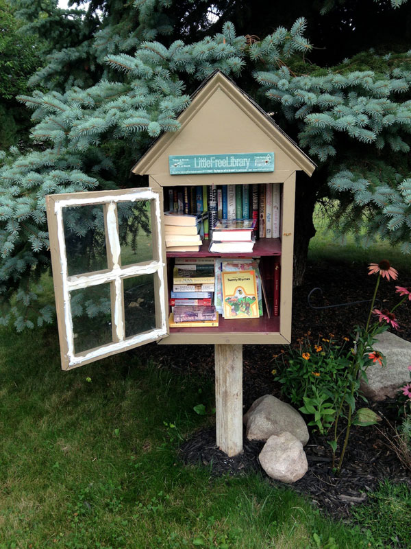 Little Free Library at 358 Hartsville Lane. [PHOTO: Chris Clemens]