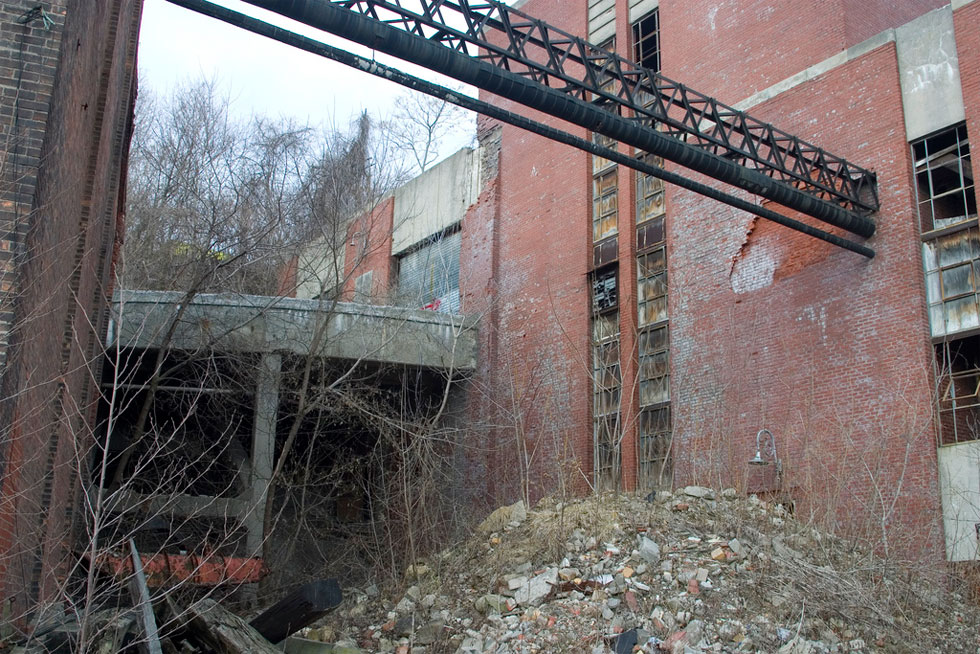 The Garbage Incinerator at High Falls, Rochester. [PHOTO: Tom Maszerowski]