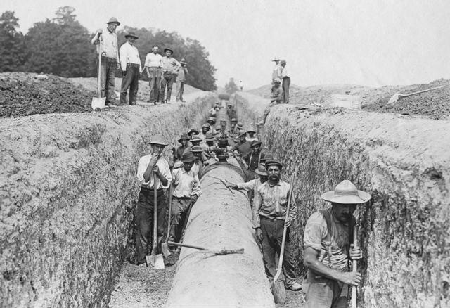 Workers constructing a conduit for Rochester's water supply system. 1913. [PHOTO: Albert R. Stone Collection]