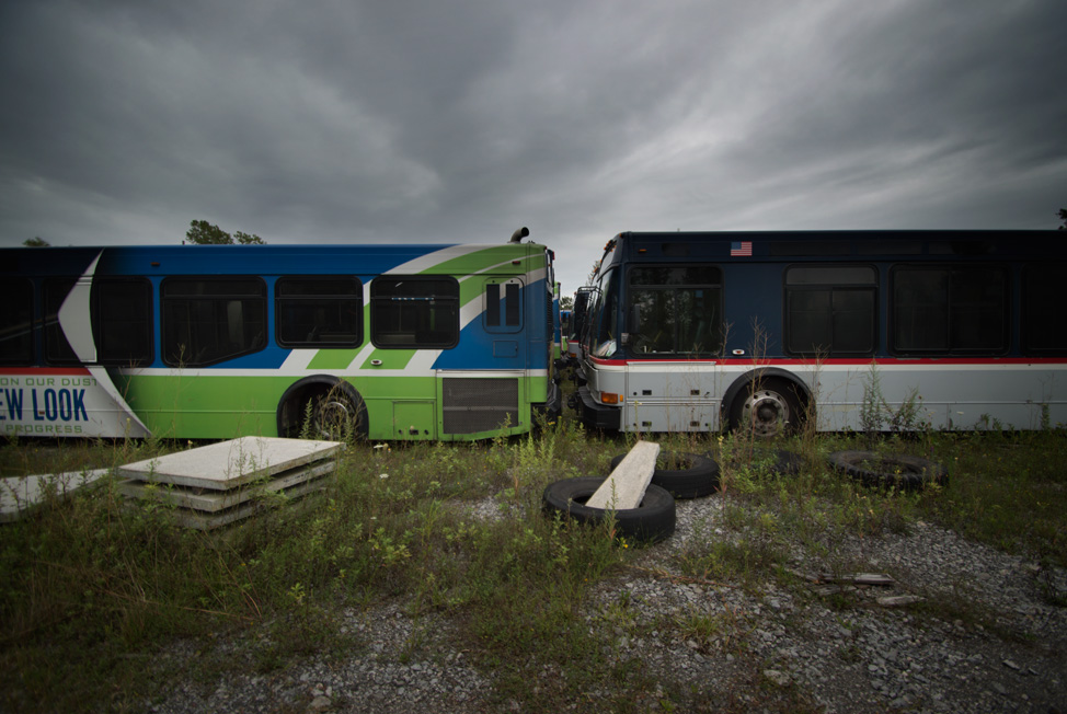 RTS bus graveyard. [PHOTO: RochesterSubway.com]