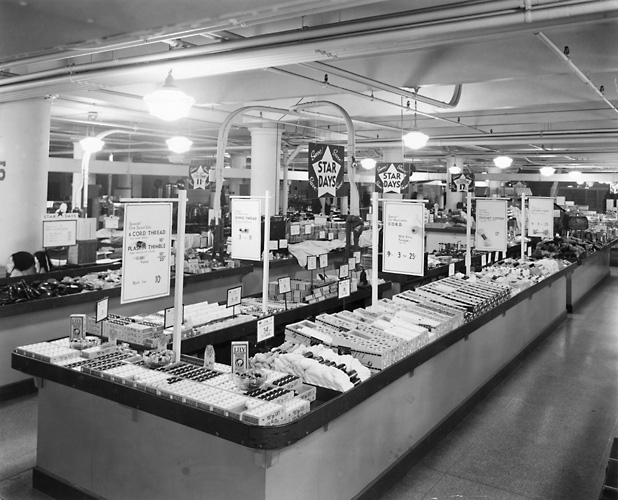 Sibley's department store, 1940. [PHOTO: Rochester Public Library]