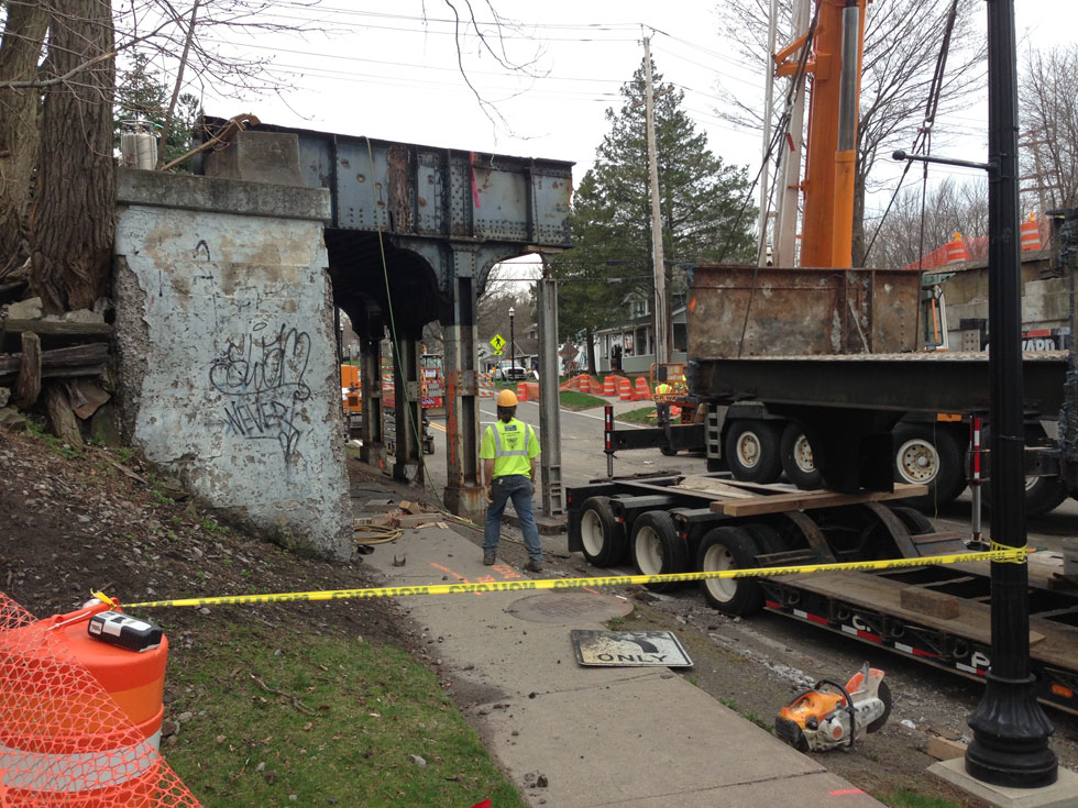 Old railroad bridge over S. Union Street in Spencerport being removed. [PHOTO: Daniel Azzolina]