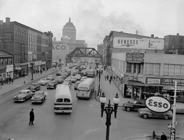 State Street, Rochester, NY. 1952. [PHOTO: Rochester Municipal Archives]