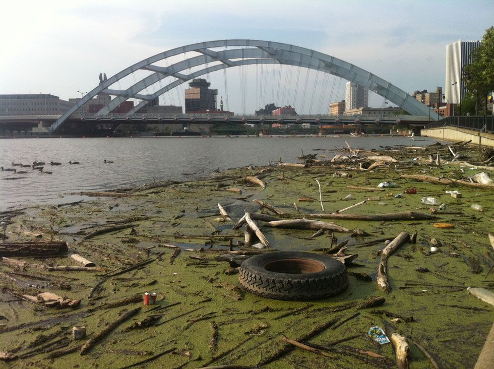 Eew! Photos Document a Growing River of Trash